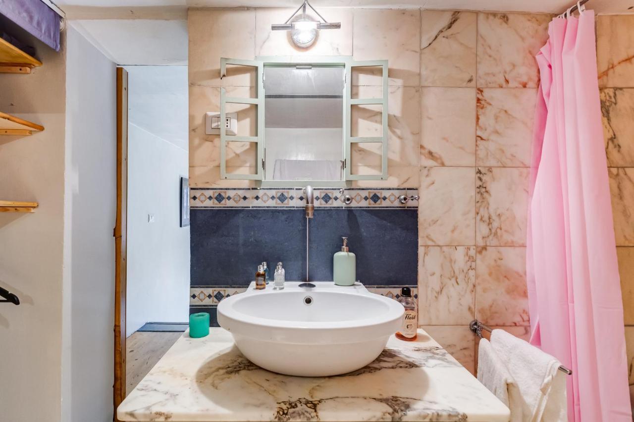로마 Penthouse In Exclusive Borgo Pio District 아파트 외부 사진
